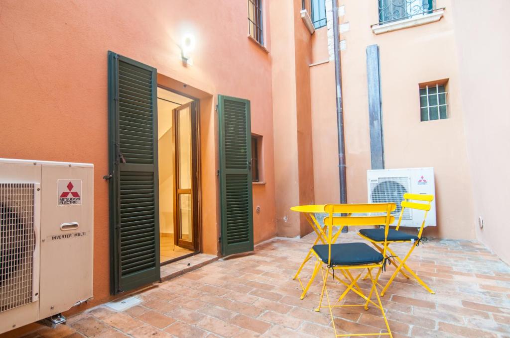 Umbrian Concierge - Alla Rocca - Habitación Doble Con Balcón