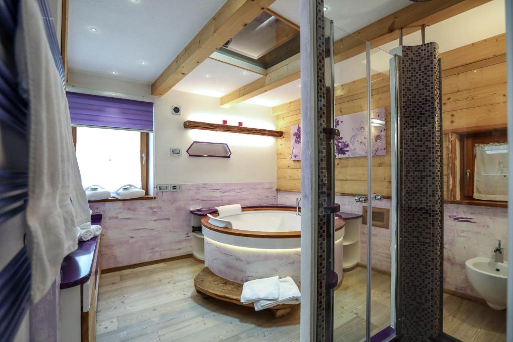 Kúpeľňa v ubytovaní Chalet Tobià