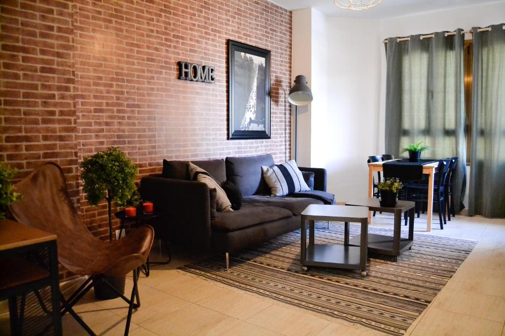 Posezení v ubytování Apartment near the beach -3Bed -2Bath -Wifi