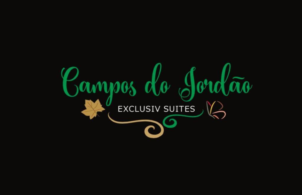 un letrero que dice lenguajes do sardinia y suites de pestañas en Campos do Jordão Suites, en Campos do Jordão