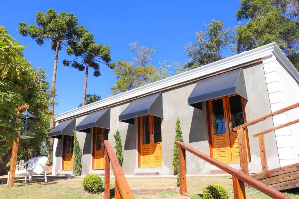  Campos do Jordão Suites