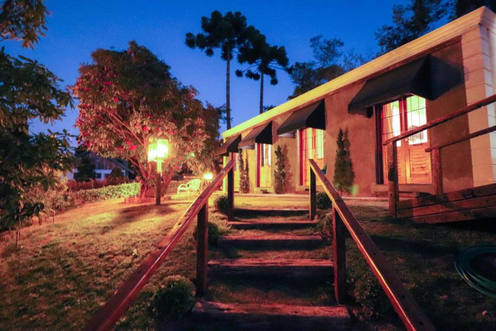  Campos do Jordão Suites