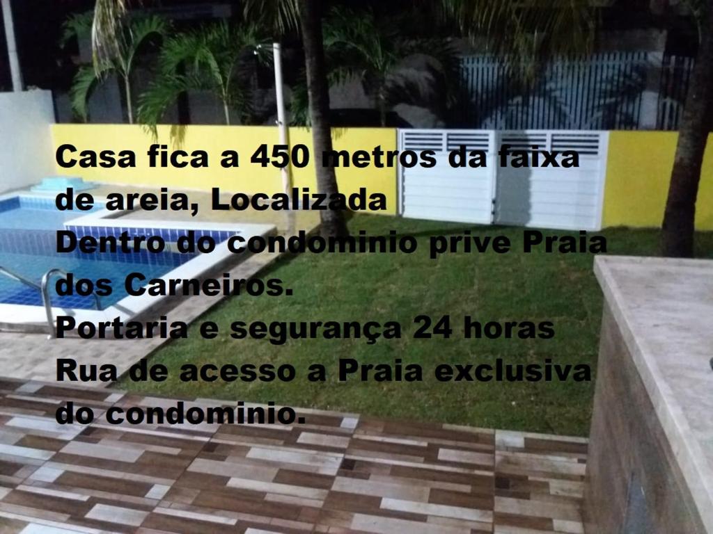  Casa em Cond. Fechado Frente Mar nos Carneiros