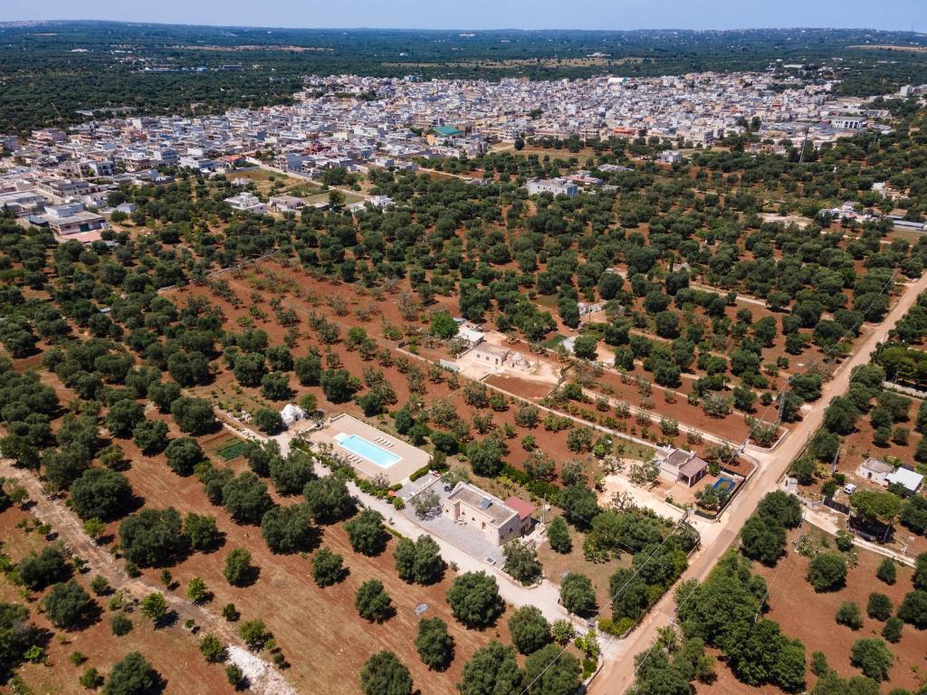Pohľad z vtáčej perspektívy na ubytovanie Villa Ajeni by Perle di Puglia
