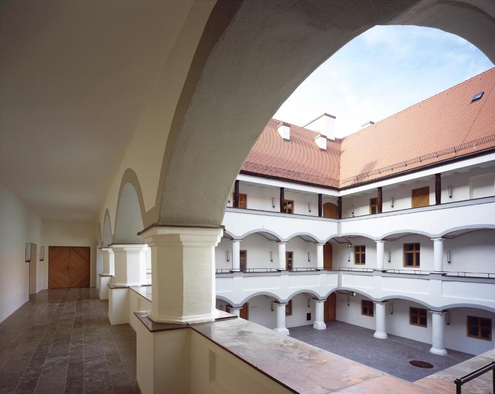 Fotografie z fotogalerie ubytování Schloss Hohenkammer v destinaci Hohenkammer