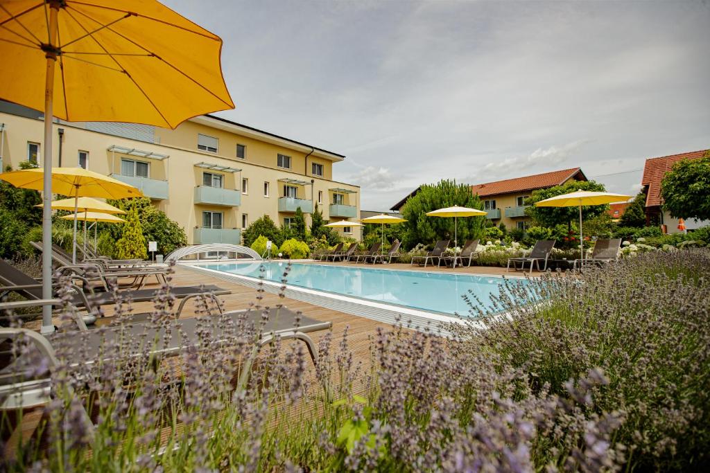 Bazén v ubytování Hotel Garni Toscanina - Adults Only nebo v jeho okolí