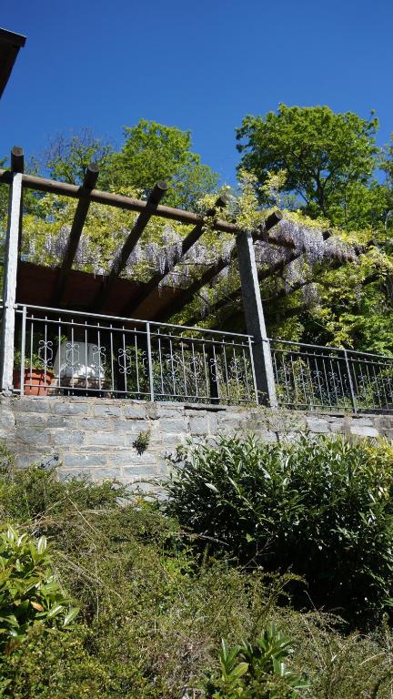 Aed väljaspool majutusasutust Casa Barbara - eine Oase der Ruhe oberhalb des Lago di Lugano
