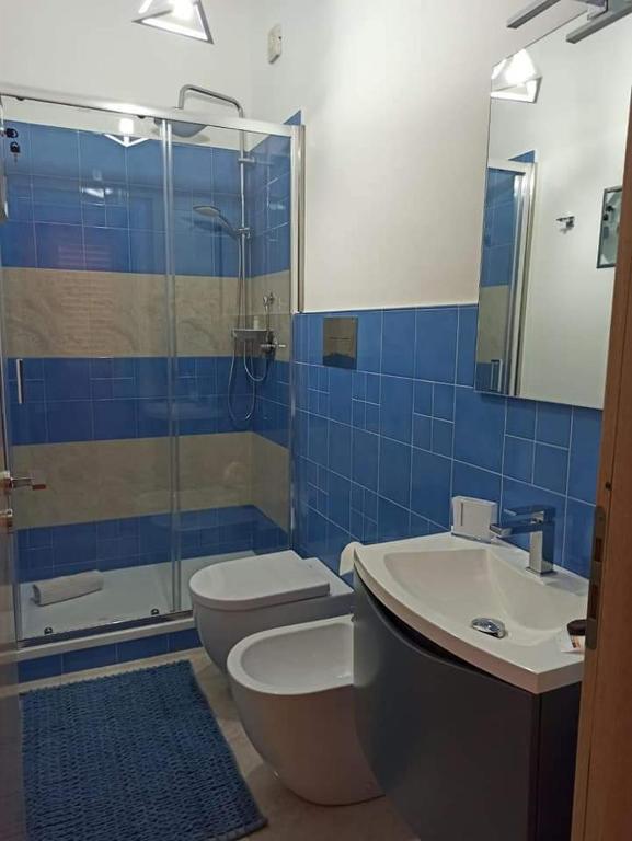 Koupelna v ubytování B&B Omer