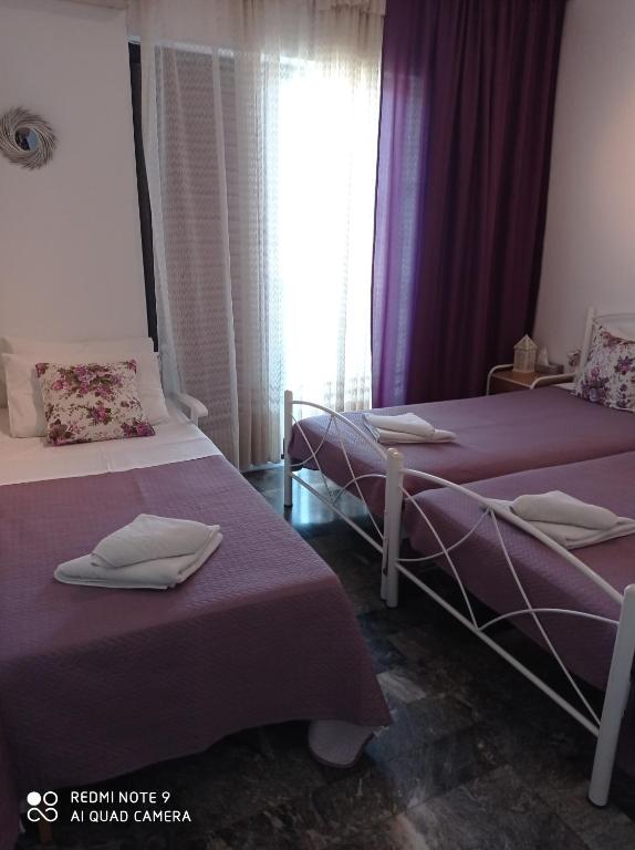 Zdjęcie z galerii obiektu Nancy Rooms w mieście Skala Kallonis