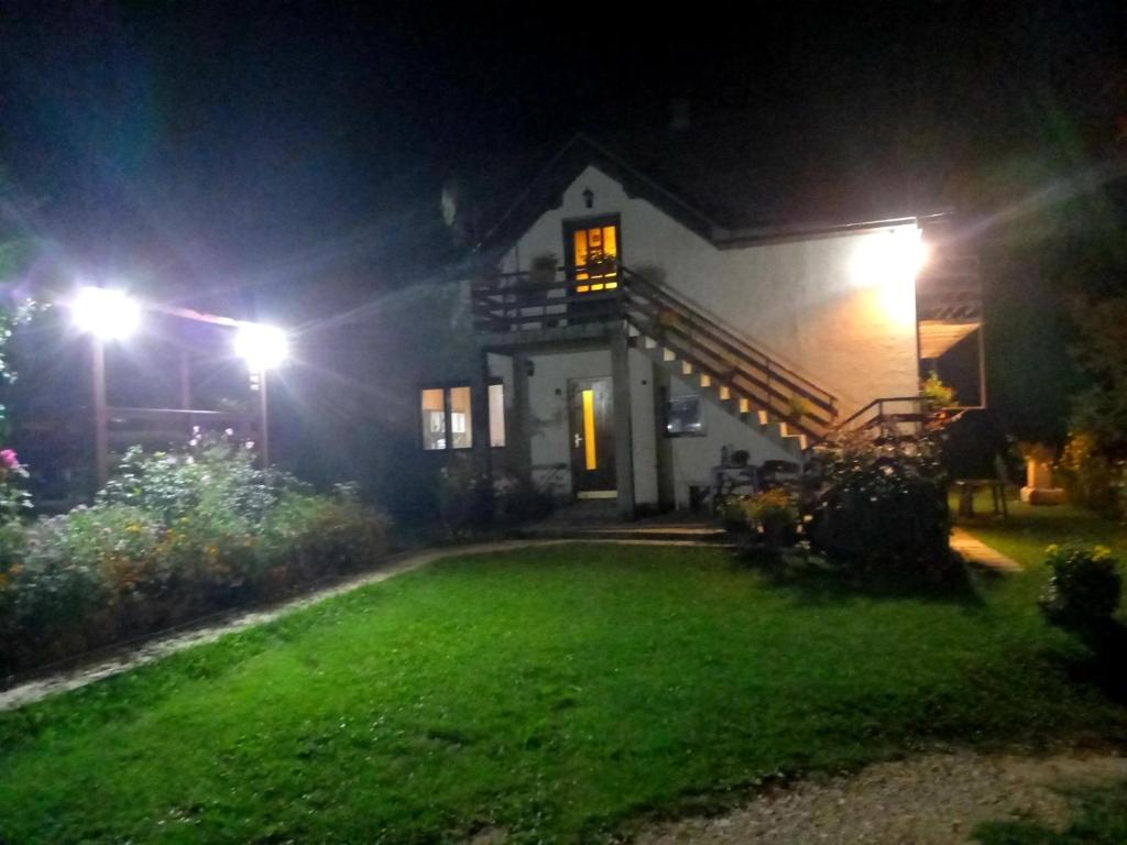 Zahrada ubytování Apartment Sijakovic