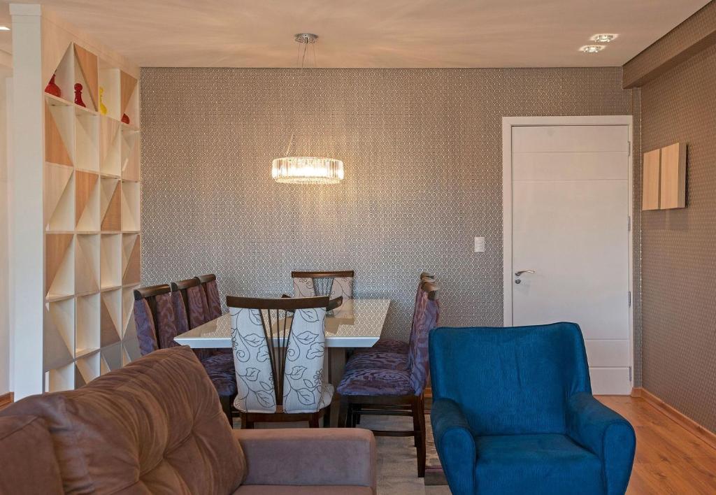  FLORES DA MONTANHA 304C - 2 DORMITÓRIOS + LAVABO NA BORGES!