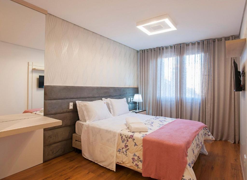  FLORES DA MONTANHA 304C - 2 DORMITÓRIOS + LAVABO NA BORGES!