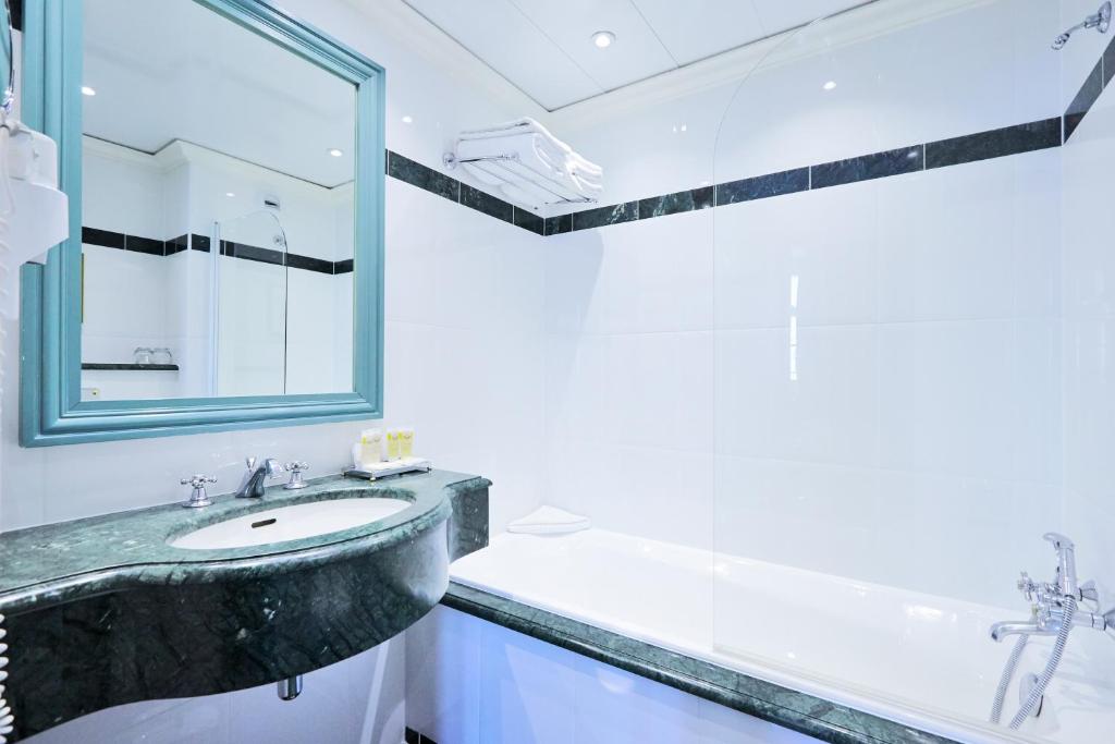 Golden Tulip Washington Opera - Resim 25