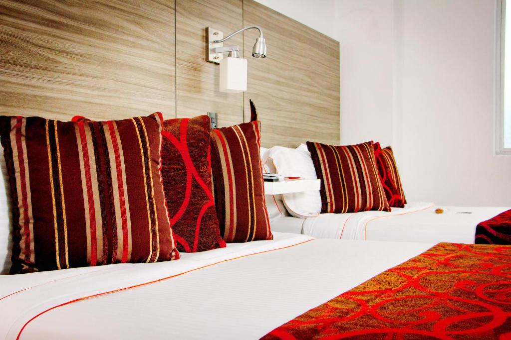 Isa Victory Hotel Boutique - Double Room With Two Double Beds