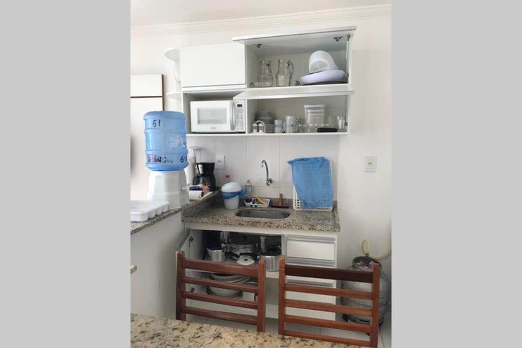  Apartamento no condomínio Mont Carmelo a 150 metros do mar