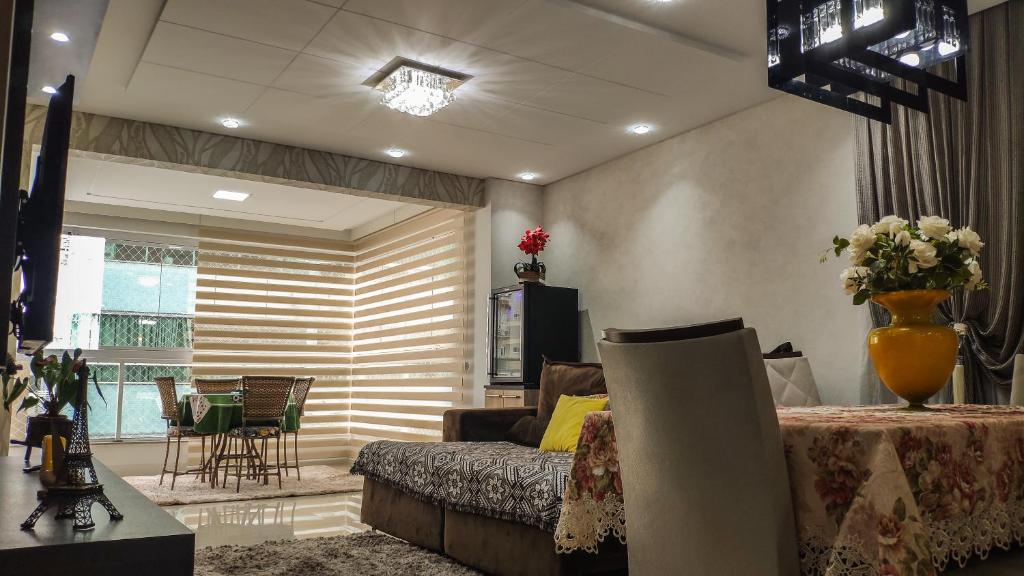  Apartamento Meia Praia Itapema