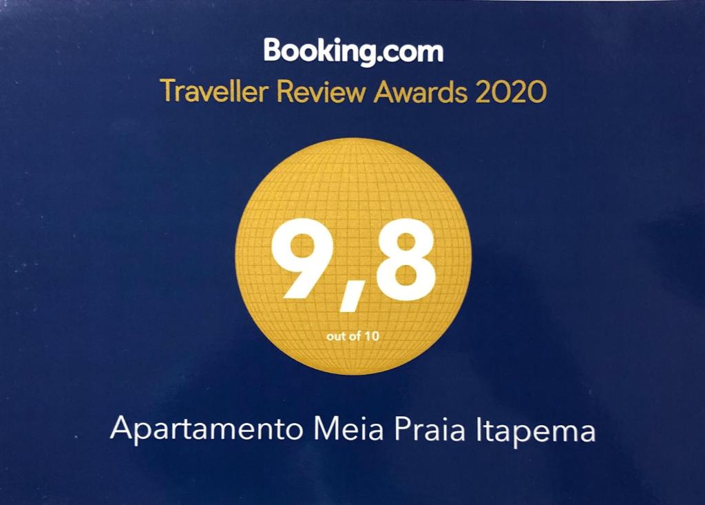  Apartamento Meia Praia Itapema