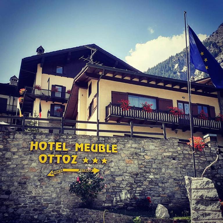 Hotel Ottoz Meublé