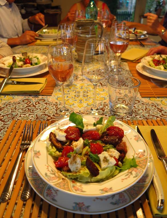 Jídlo v bed and breakfast nebo okolí