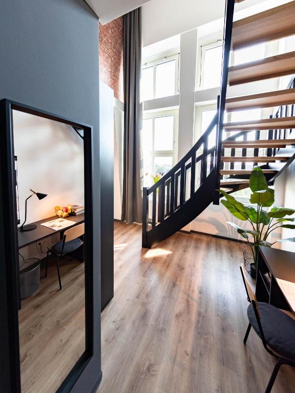 PHNX Aparthotel Hamburg - Resim 16