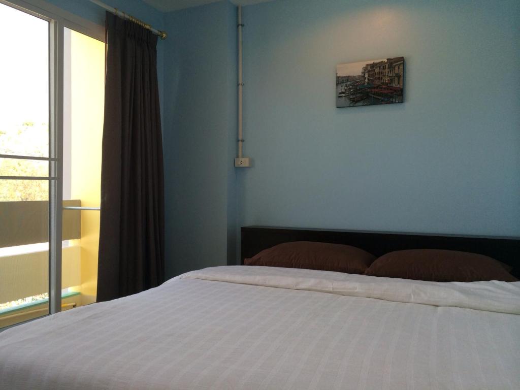 U Dee Room and Coffee - 6