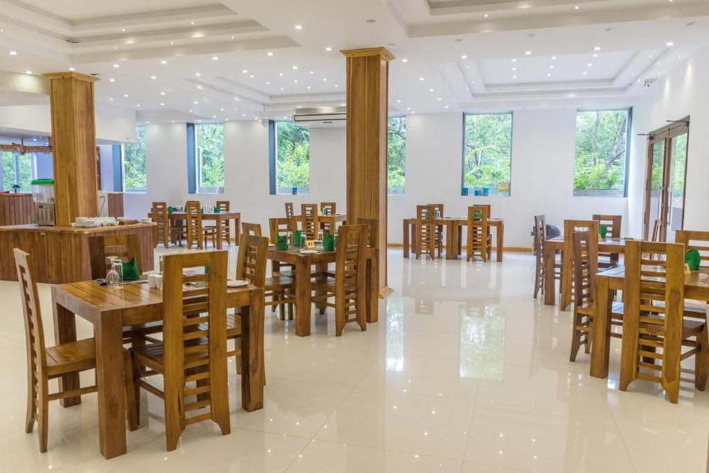 Restaurace v ubytování Nice Place Resort