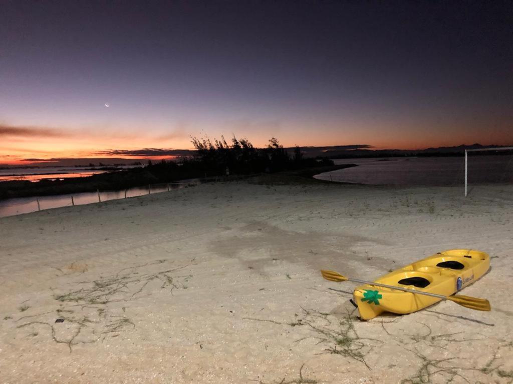  Espetacular Golden Lake Residence -pé na areia -Arraial do Cabo