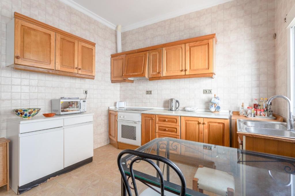 Kuchyňa alebo kuchynka v ubytovaní Apartamento Valle de Abdalajis