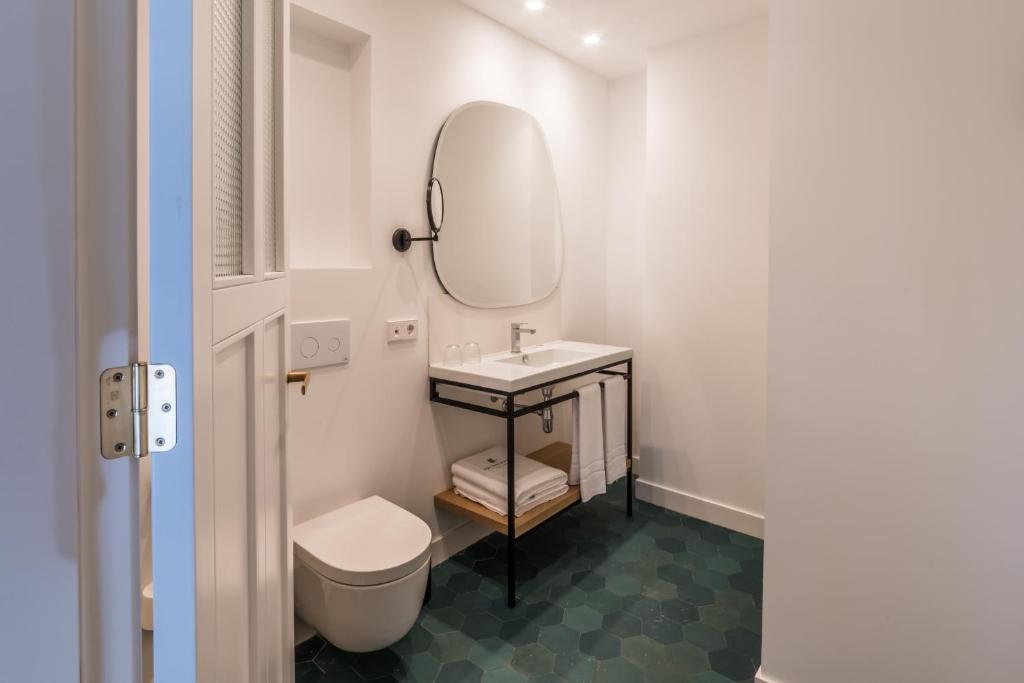 Nou Baleares - Resim 36