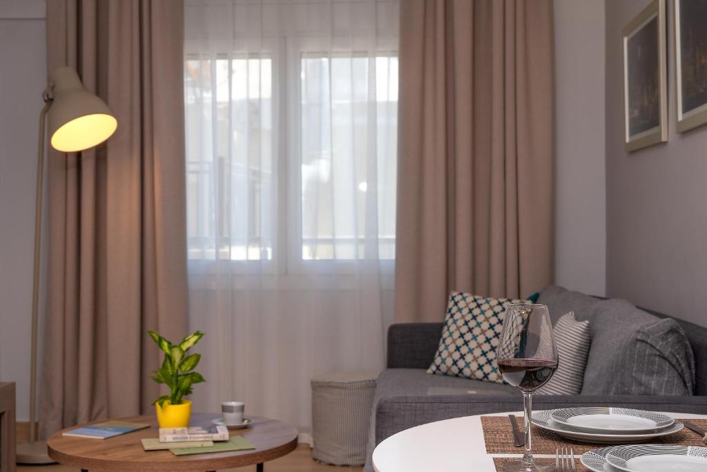 Posedenie v ubytovaní Central Green Apartment