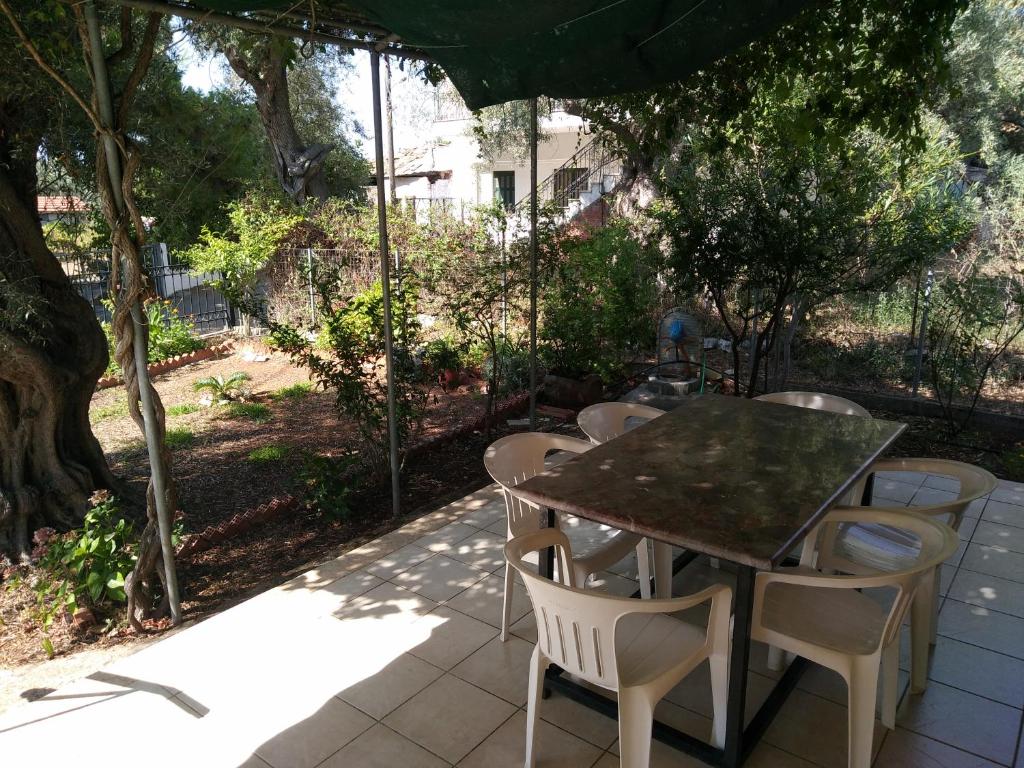 Zahrada ubytování Lefkas house with garden