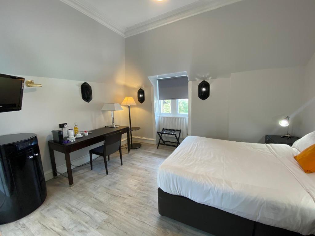 No6 West Coates - Standard King Room