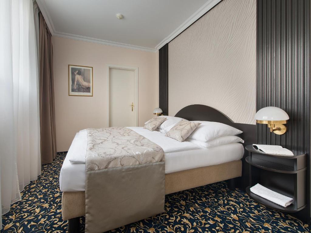 EA Hotel Royal Esprit, Prague – Updated 2023 Prices