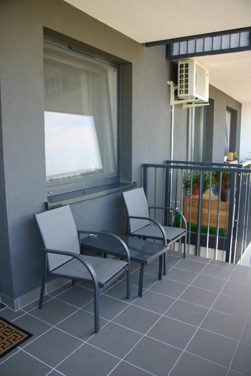 Balkón alebo terasa v ubytovaní Apartament zielony