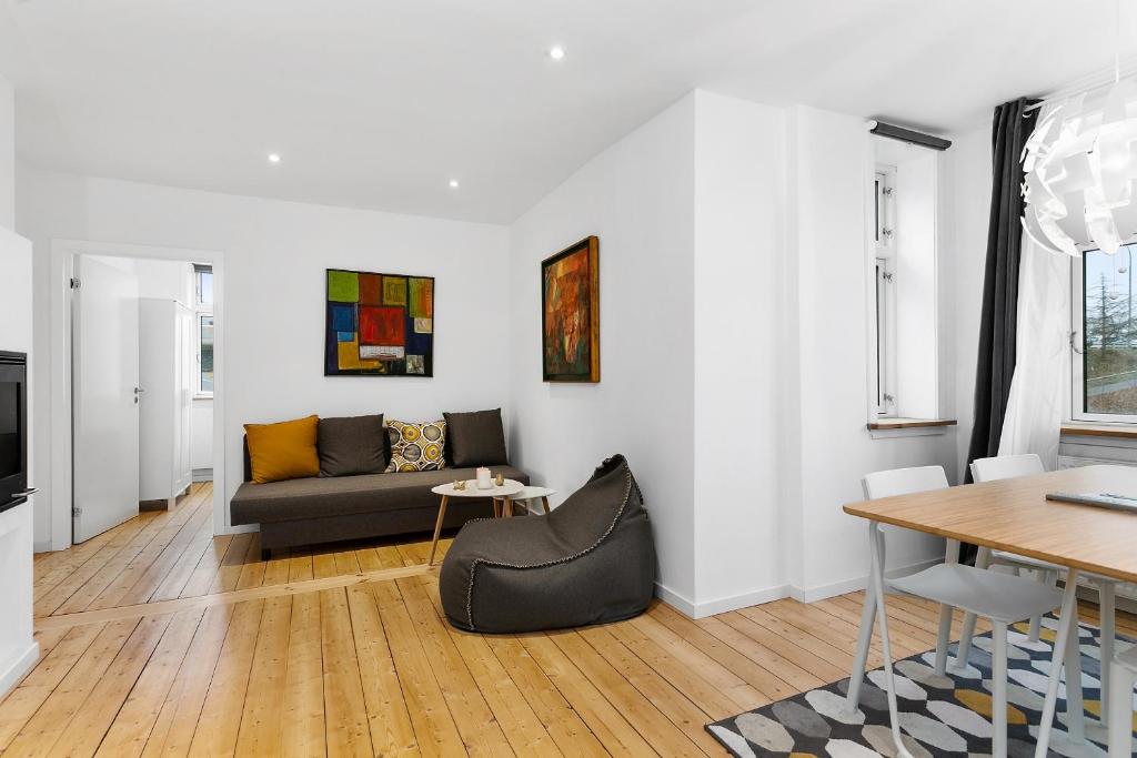 Posezení v ubytování aday - Apartment suite Aalborg Center