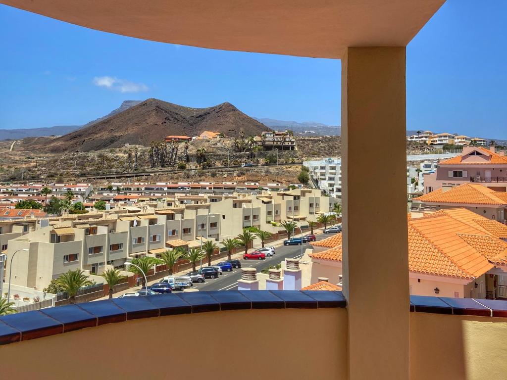Tenerife Los Cristianos Dinastia Complex, Los Cristianos ...