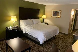 Wyndham Garden Totowa - 