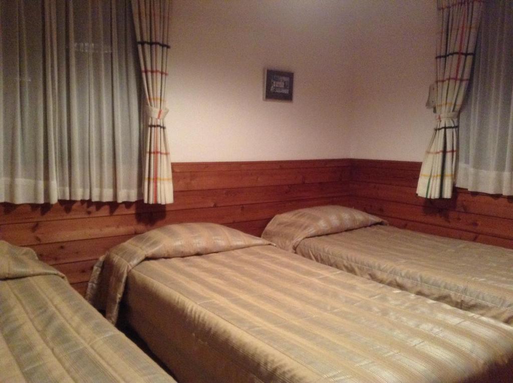 ペンションにいみ 軽井沢町 21年 最新料金