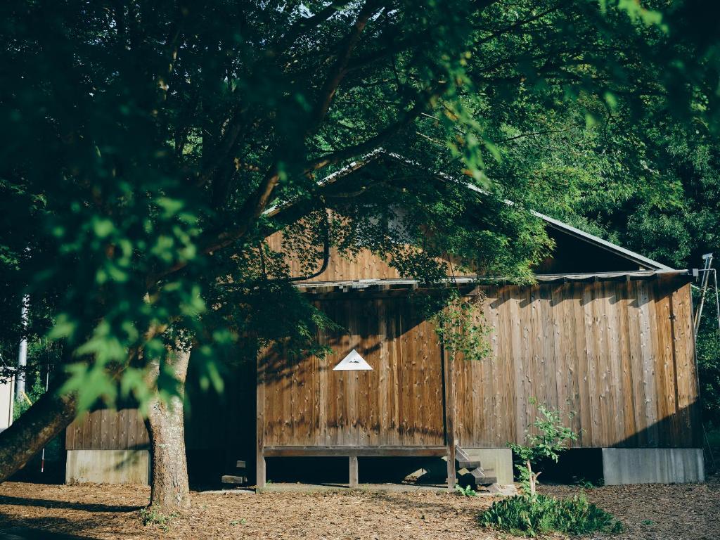 Zahrada ubytování LOOF Tiny House Camp