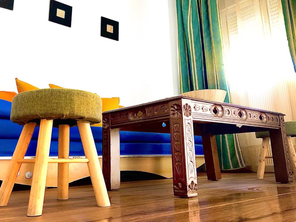 Apartamentos Puerta Real Sevilla - 2