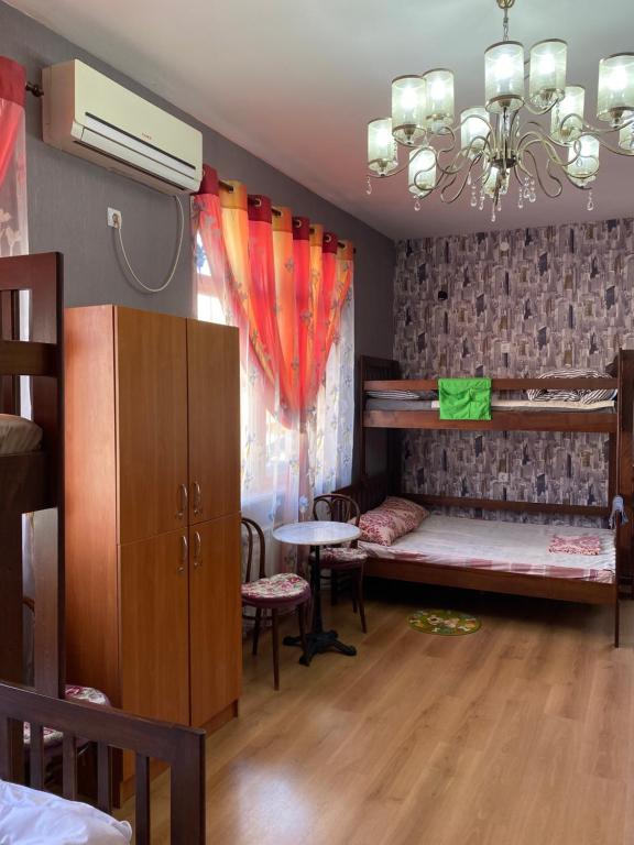 Postel nebo postele na pokoji v ubytování Centre Hostel