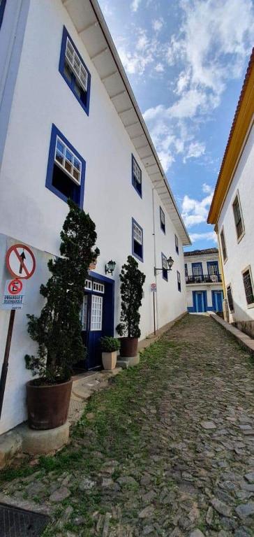  Casa dos Meninos B&B