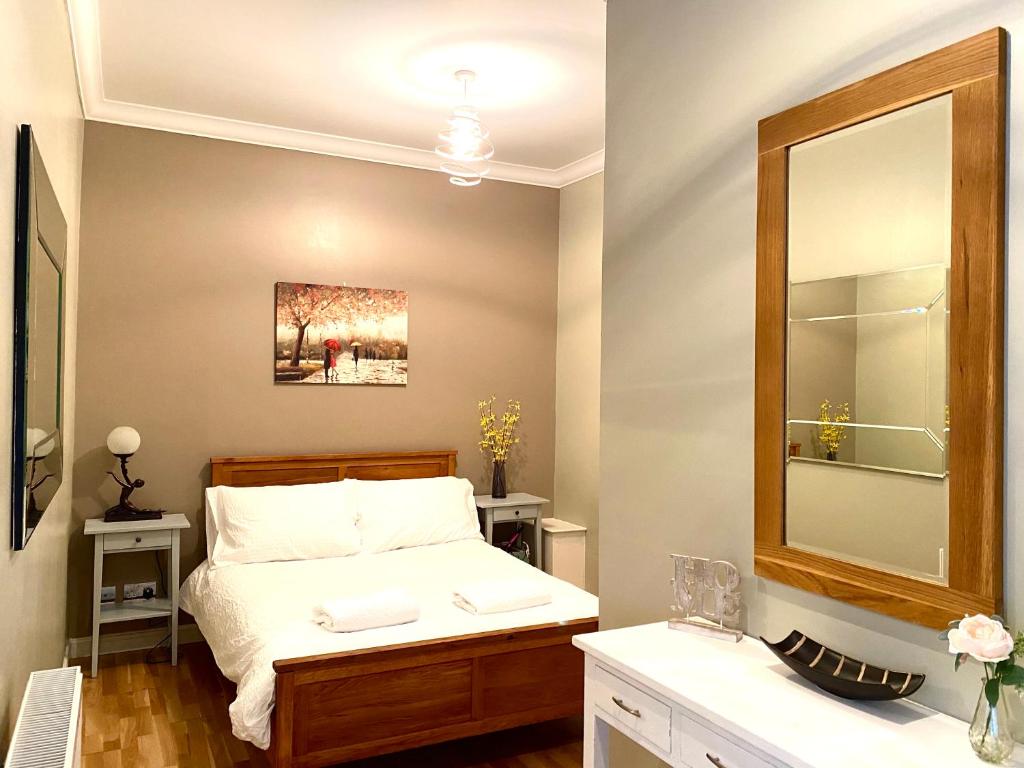 Advocates Apartment - Two-Bedroom Apartment