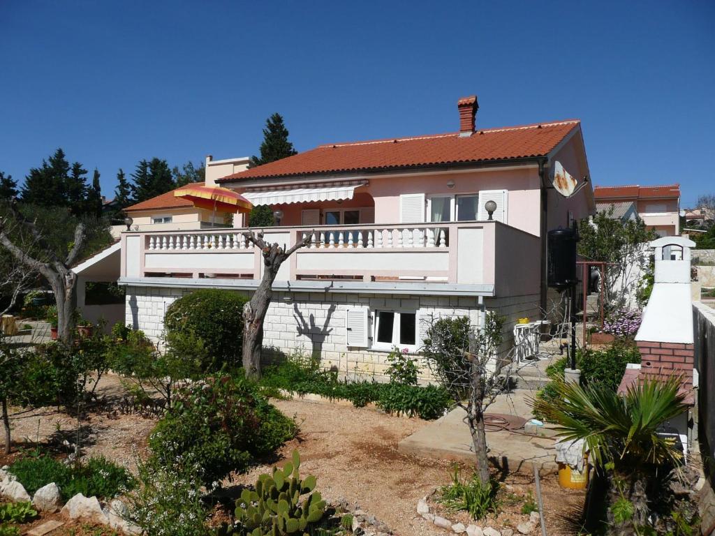 Holiday home in Barbat/Insel Rab 17652