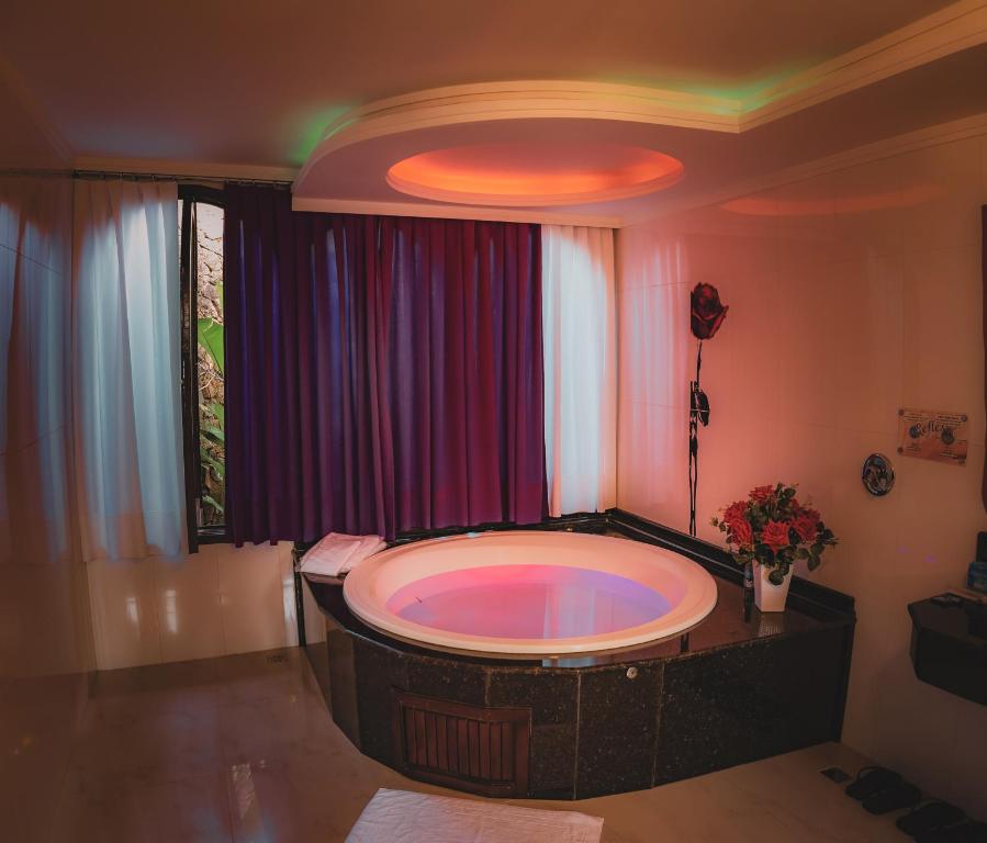  Reflexus Motel
