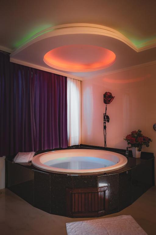  Reflexus Motel