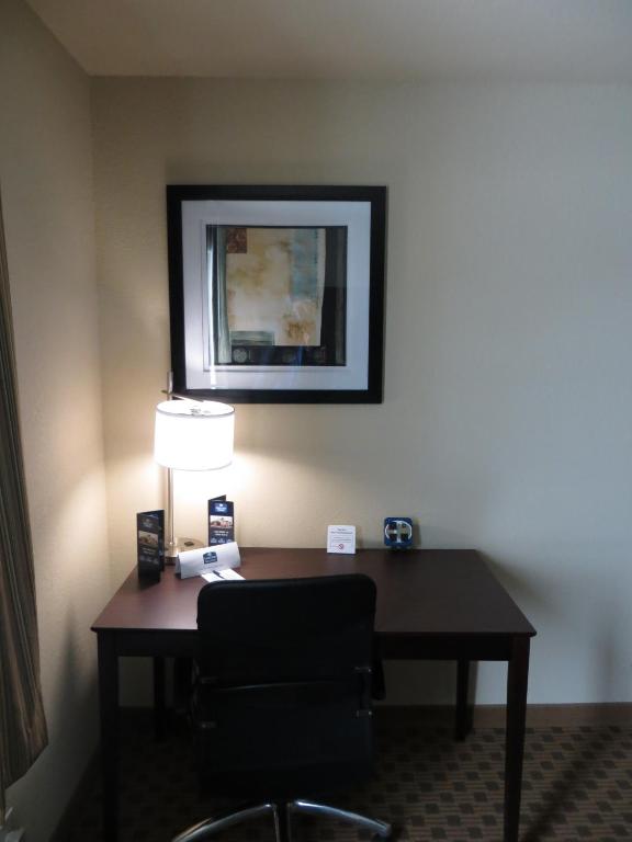 Cobblestone Inn & Suites - Harper - Chambre Lit King-Size