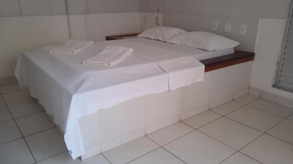  HOTEL PRESIDENTE