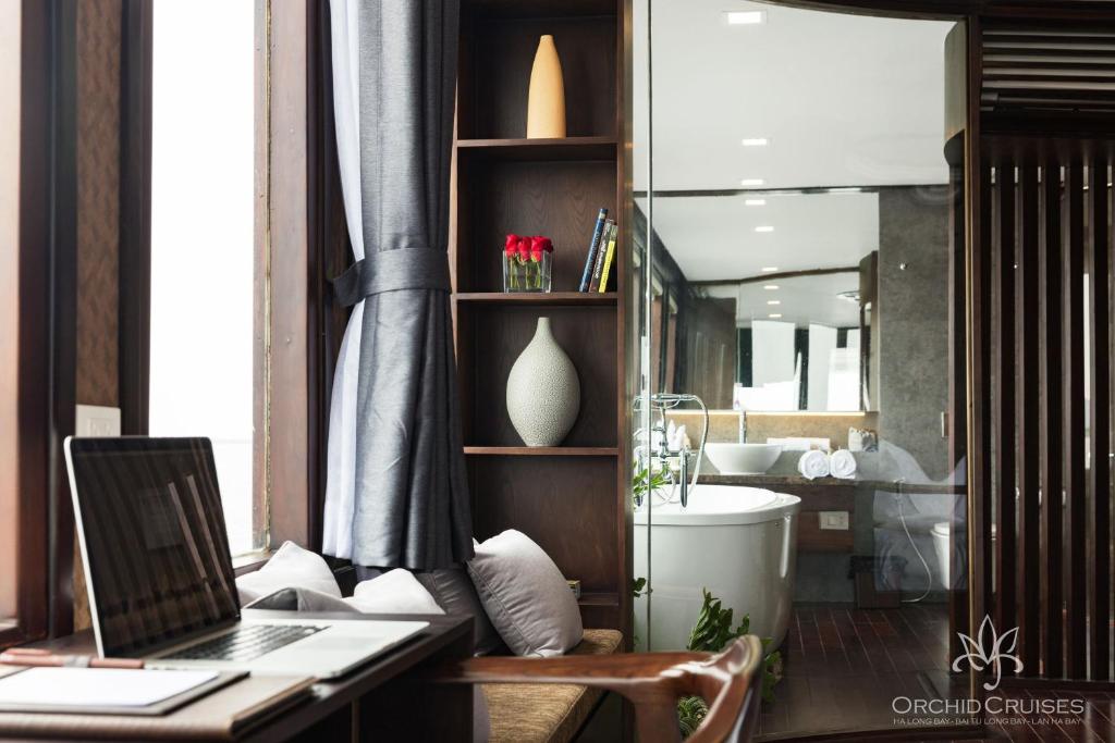 Orchid Classic Cruise - 16