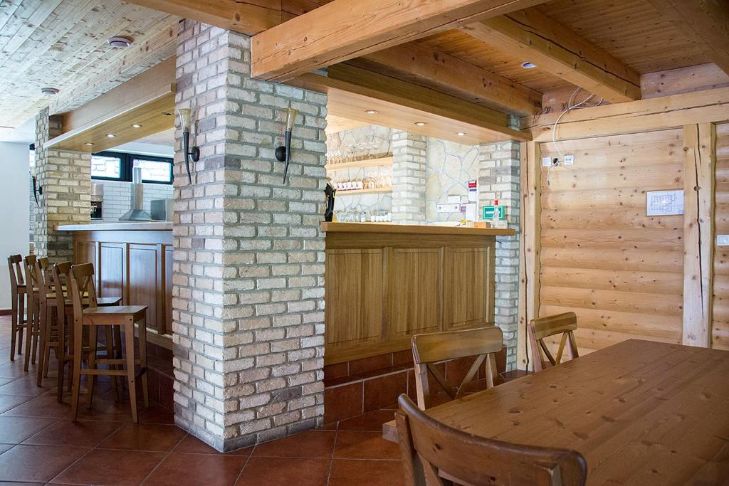 Restaurace v ubytování Horský hotel Vidly